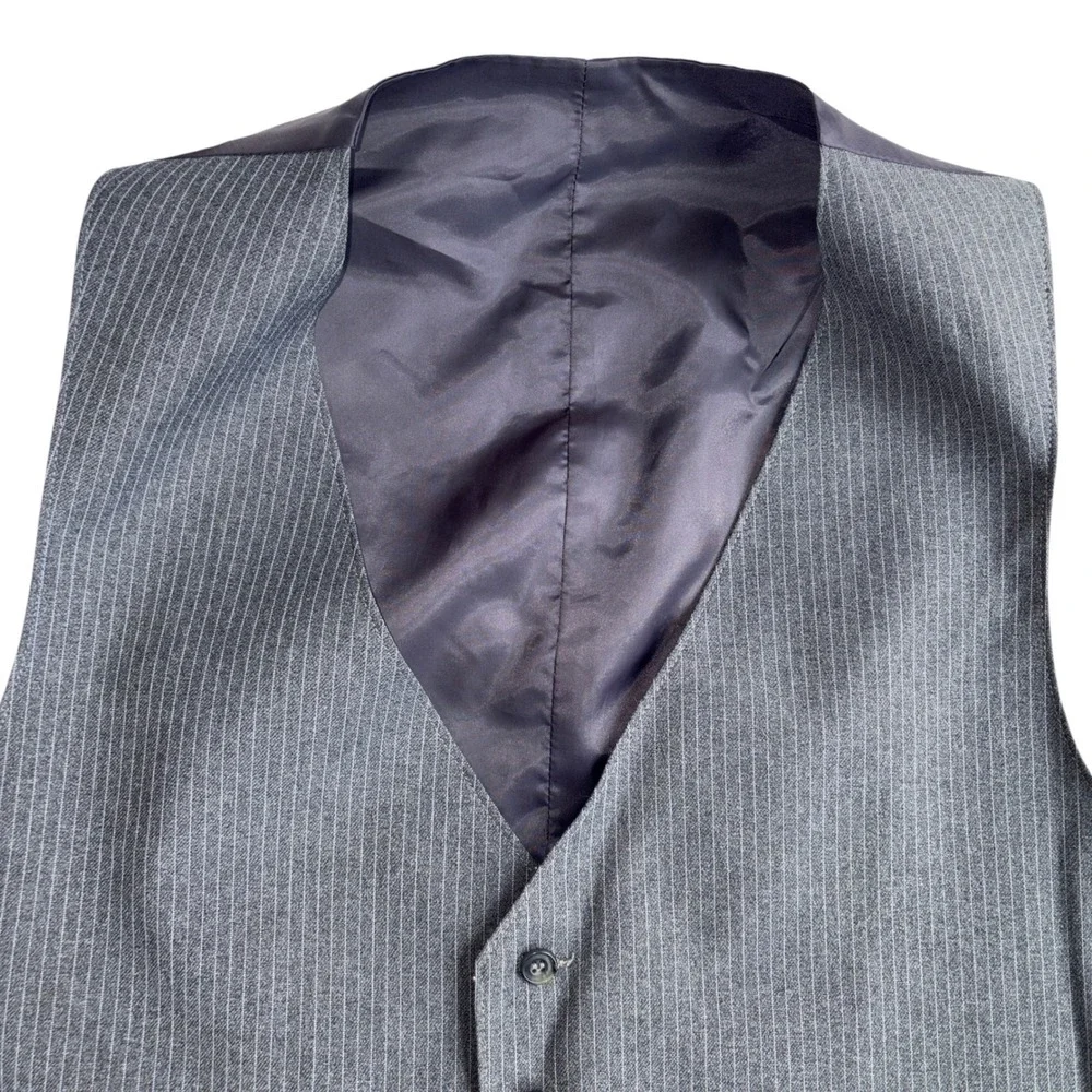 Unbranded Pinstripe Suit Vest Mens Formal Waistcoat Excellent Grey 2XL 50 Chest